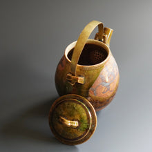 Oribe Tea Pot by Ken Matsuzaki