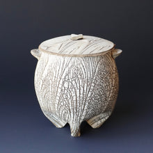 Lidded jar