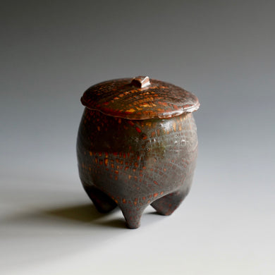 Lidded tea cup