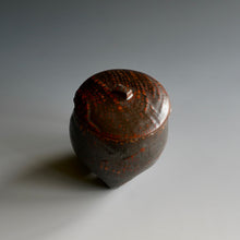Lidded tea cup
