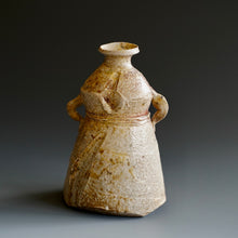 Tokkuri (sake server)/Bud vase