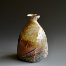Tokkuri (sake server)/Bud vase