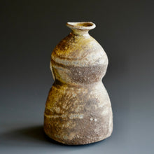 Tokkuri (sake server)/Bud vase