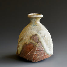 Tokkuri (sake server)/Bud vase