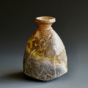 Tokkuri (sake server)/Bud vase