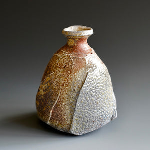 Tokkuri (sake server)/Bud vase