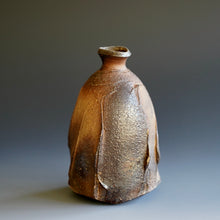 Tokkuri (sake server)/Bud vase