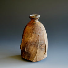 Tokkuri (sake server)/Bud vase