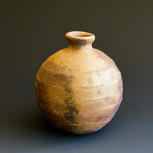 Tokkuri (sake server)/Bud vase