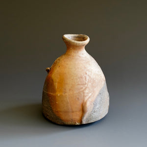 Tokkuri (sake server)/Bud vase