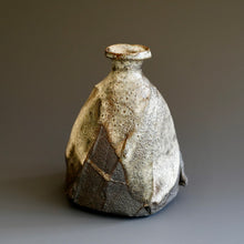 Tokkuri (sake server)/Bud vase