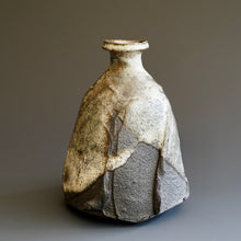 Tokkuri (sake server)/Bud vase