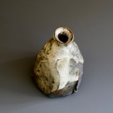 Tokkuri (sake server)/Bud vase