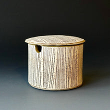 Sugar pot