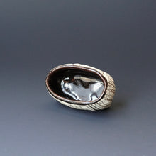 Salt cellar