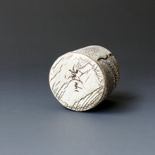 Tiny cup /sake