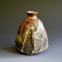 Tokkuri (sake server)/Bud vase
