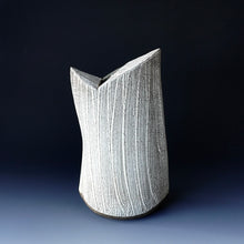 Vase/ sculpture