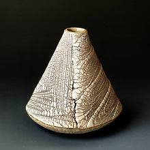 oval bud Vase