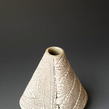 oval bud Vase