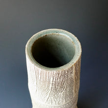 Vase/ sculpture