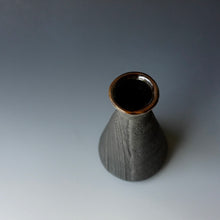 Tokkuri (sake bottle )