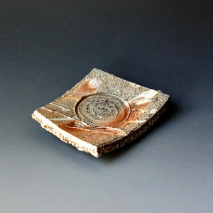 Small plate/ tea saucer