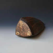 Vase/ sculpture