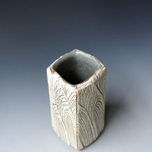 Vase/Sculpture