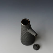 Pourer