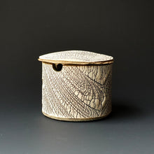 Sugar pot