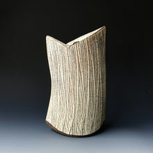 Vase/ sculpture