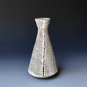 Tokkuri (sake bottle)