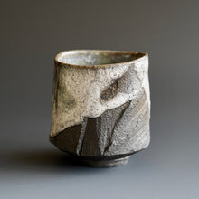 Yunomi (tea cup)
