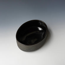 Oval bowl