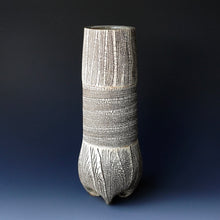Vase/ sculpture