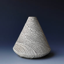 oval bud Vase
