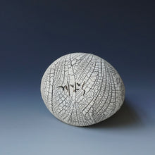 oval bud Vase