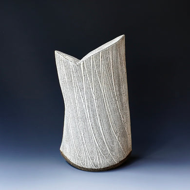 Vase/ sculpture