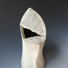Vase/ sculpture