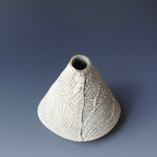oval bud Vase