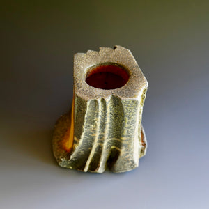 Sculpture/ vase