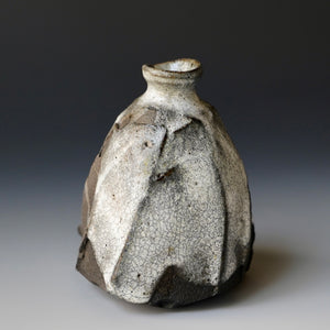 Tokkuri (sake server)/Bud vase