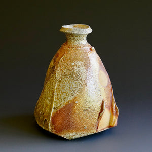 Tokkuri (sake server)/Bud vase