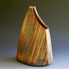 Vase / Sculpture