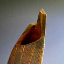 Vase/ sculpture
