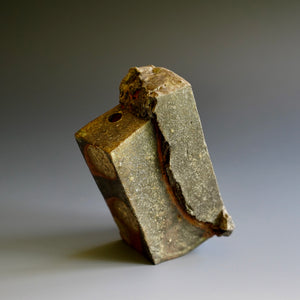 Sculpture /vase