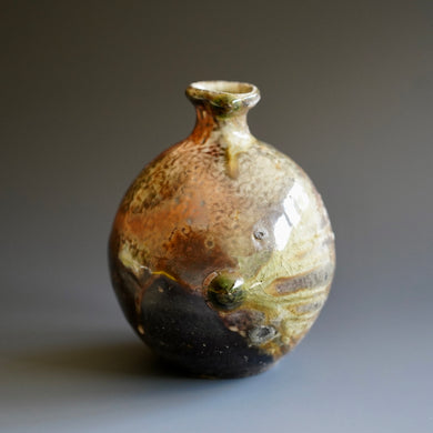 Tokkuri (sake server)/Bud vase
