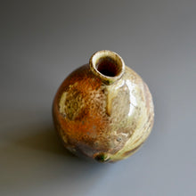 Tokkuri (sake server)/Bud vase