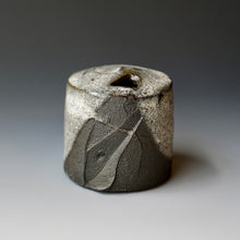 Sculpture / Bud vase